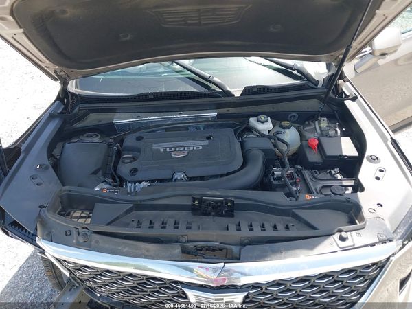 2025 CADILLAC XT4 FWD PREMIUM LUXURY