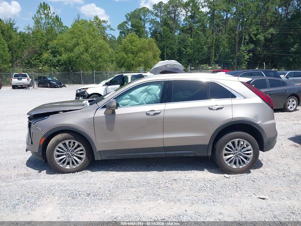 2025 CADILLAC XT4 FWD PREMIUM LUXURY