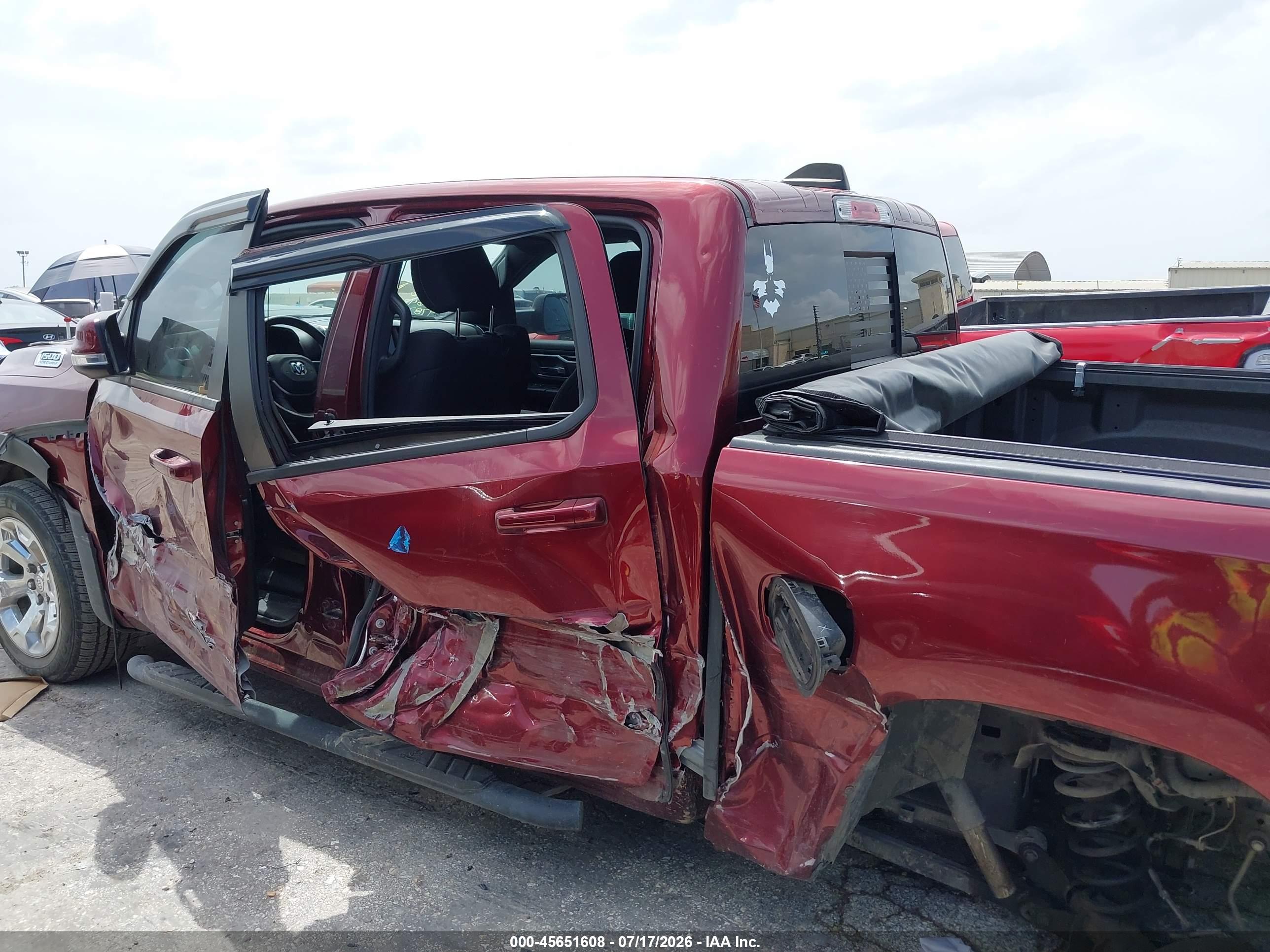 2022 RAM 1500 LONE STAR  4X4 5'7 BOX
