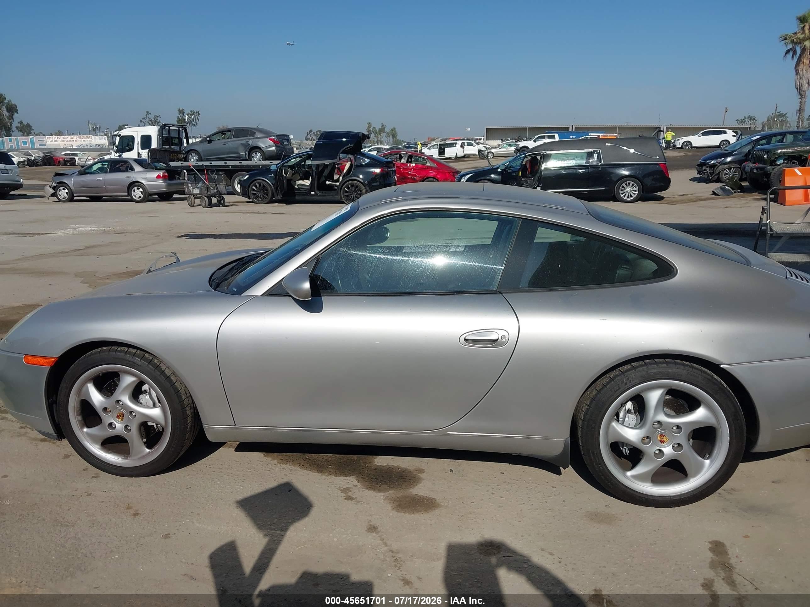 2001 PORSCHE 911 CARRERA/CARRERA 4