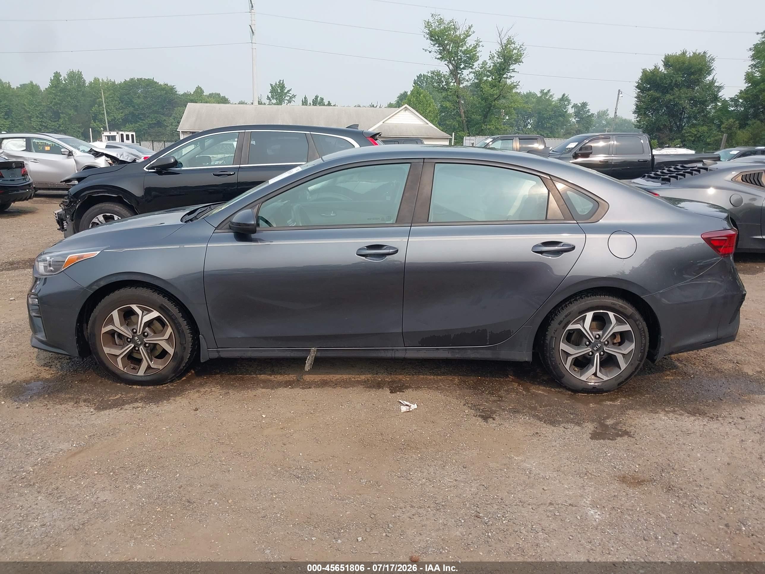 2019 KIA FORTE LXS