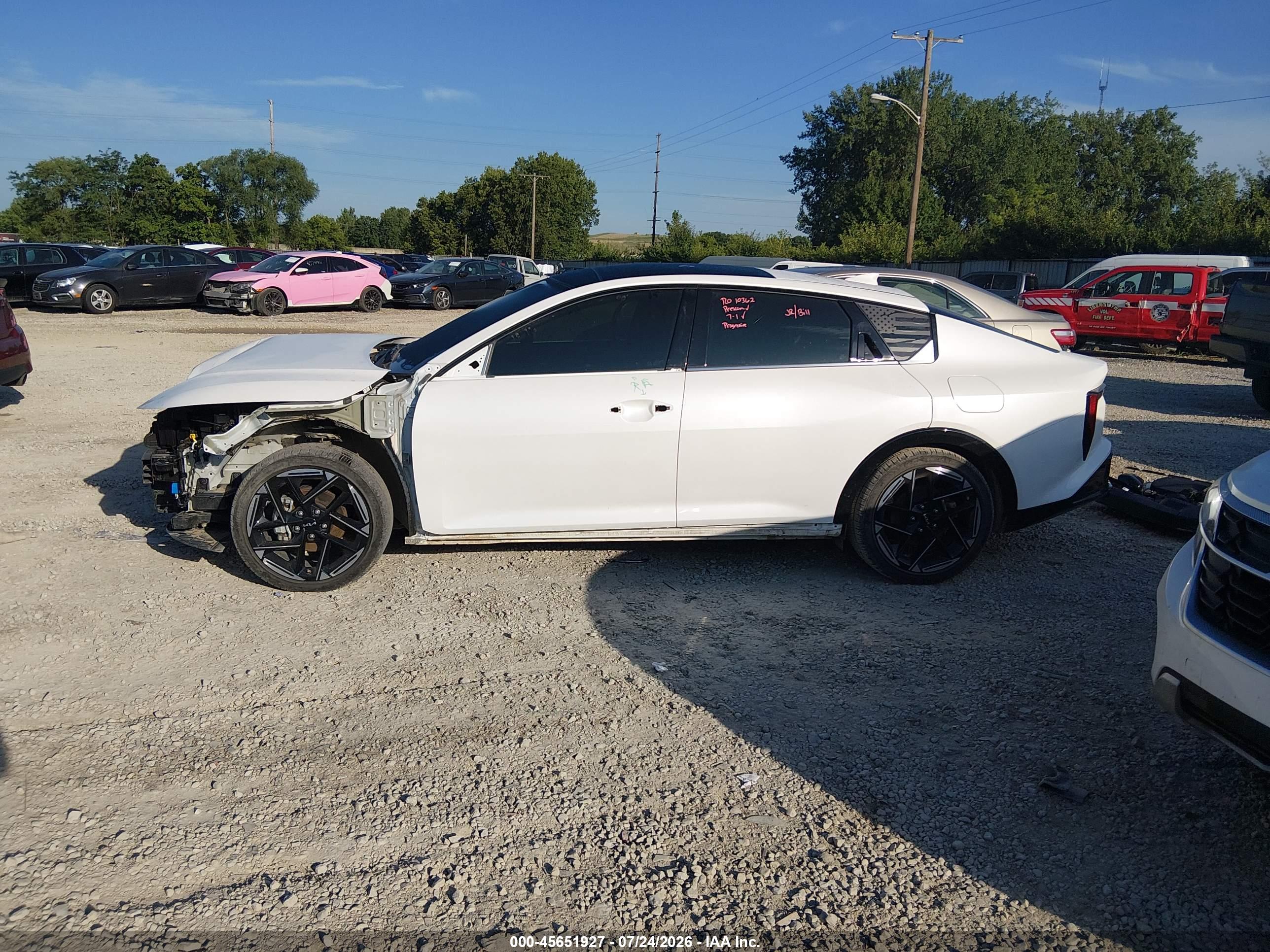 2025 KIA K4 GT-LINE