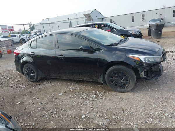2017 KIA FORTE LX