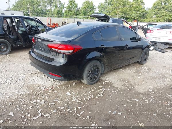 2017 KIA FORTE LX