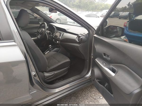 2020 NISSAN KICKS SV XTRONIC CVT