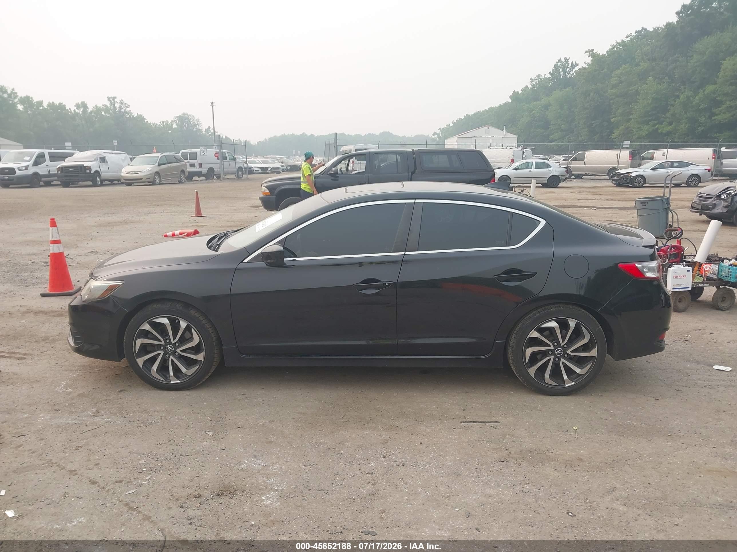 2016 ACURA ILX