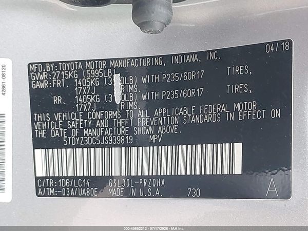 2018 TOYOTA SIENNA XLE 8 PASSENGER