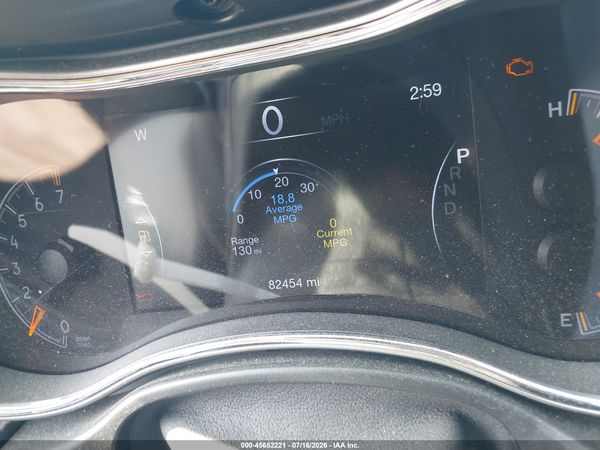 2019 JEEP GRAND CHEROKEE LAREDO E 4X4