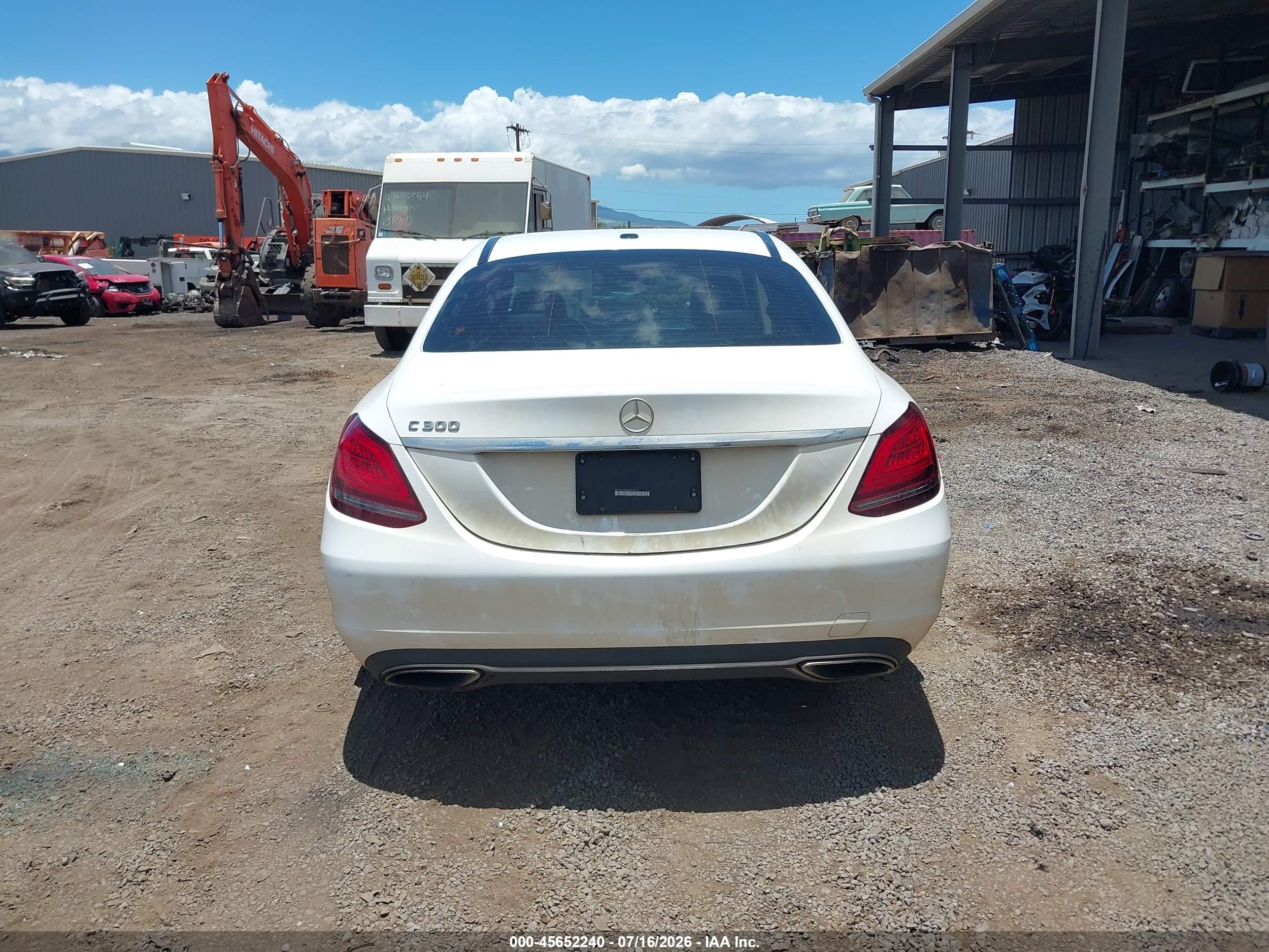 2019 MERCEDES-BENZ C 300 C300