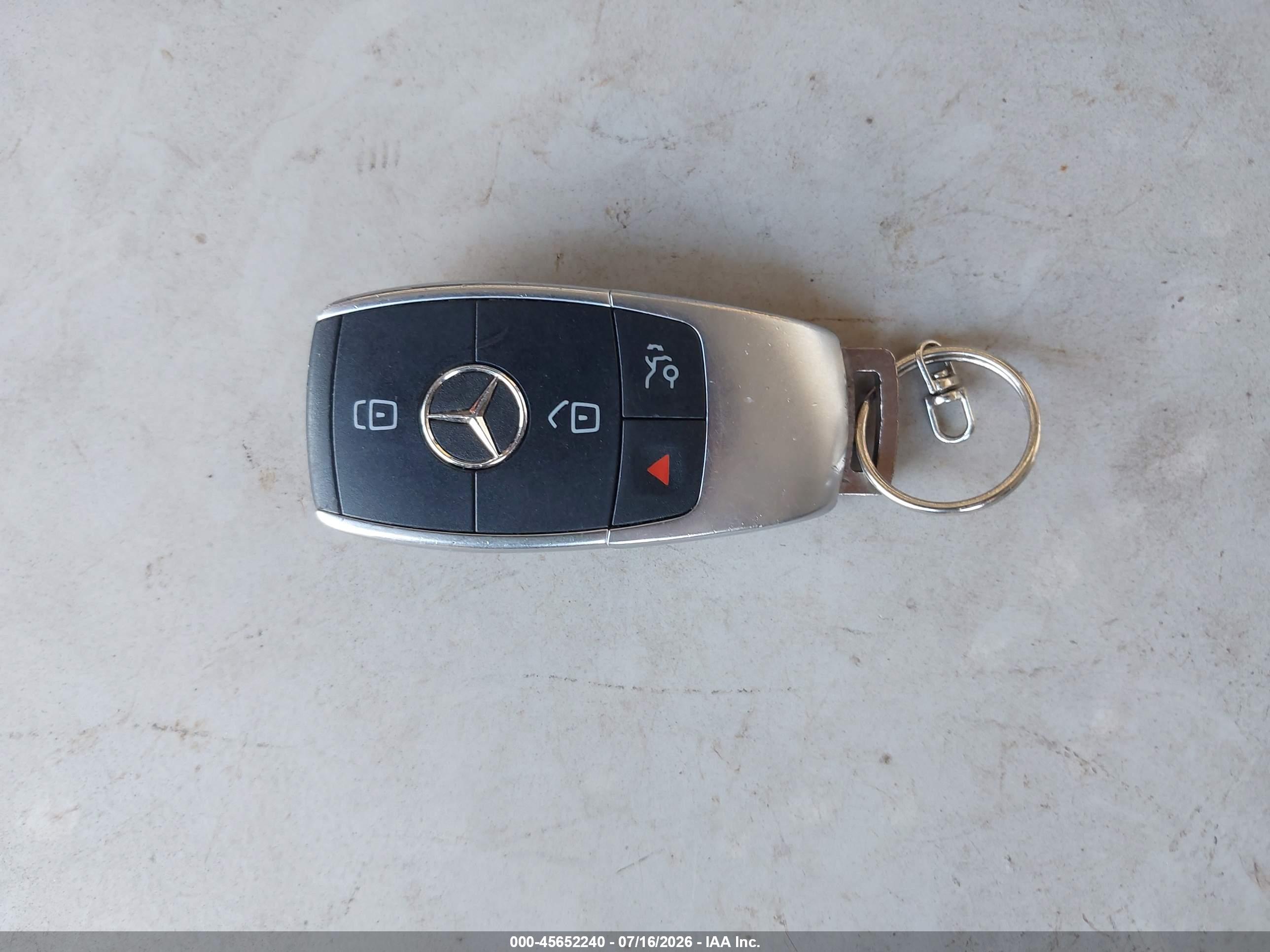 2019 MERCEDES-BENZ C 300 C300