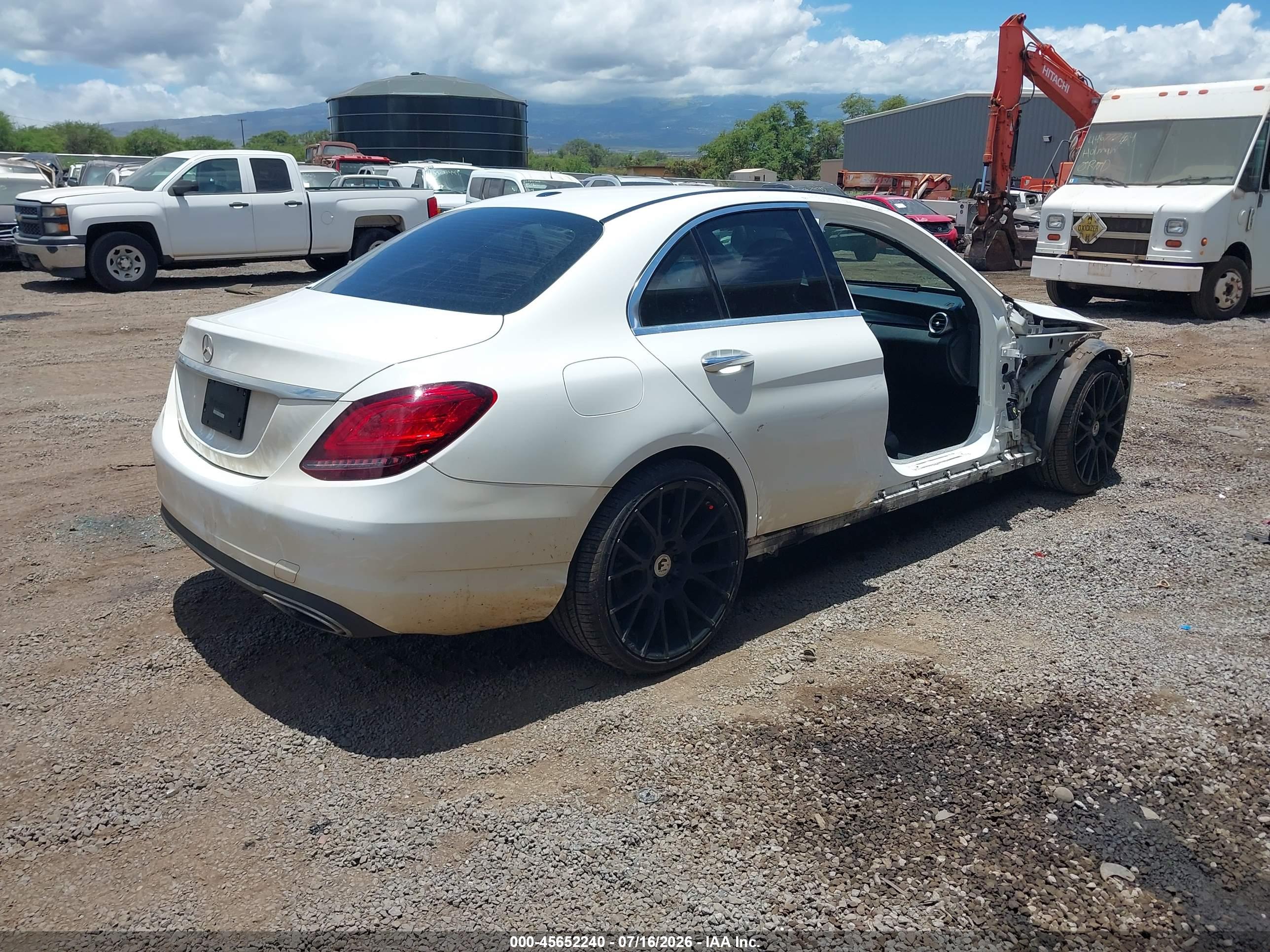 2019 MERCEDES-BENZ C 300 C300