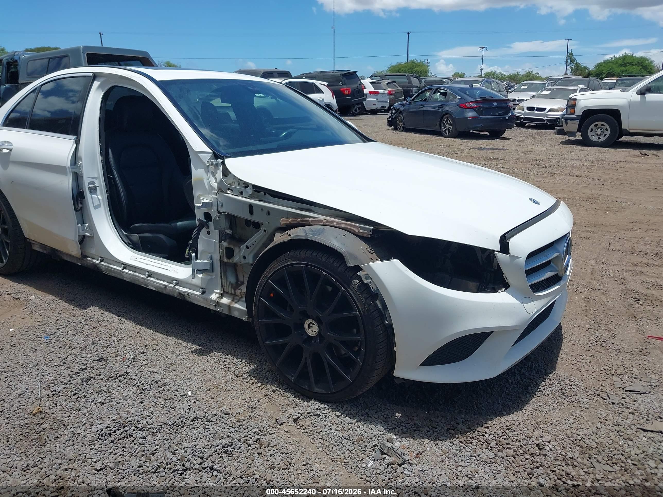 2019 MERCEDES-BENZ C 300 C300