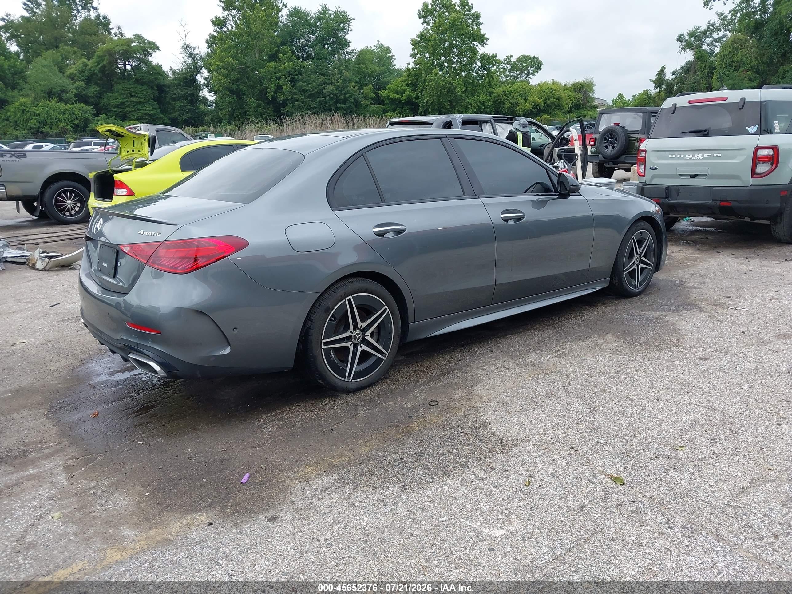 2024 MERCEDES-BENZ C 300
