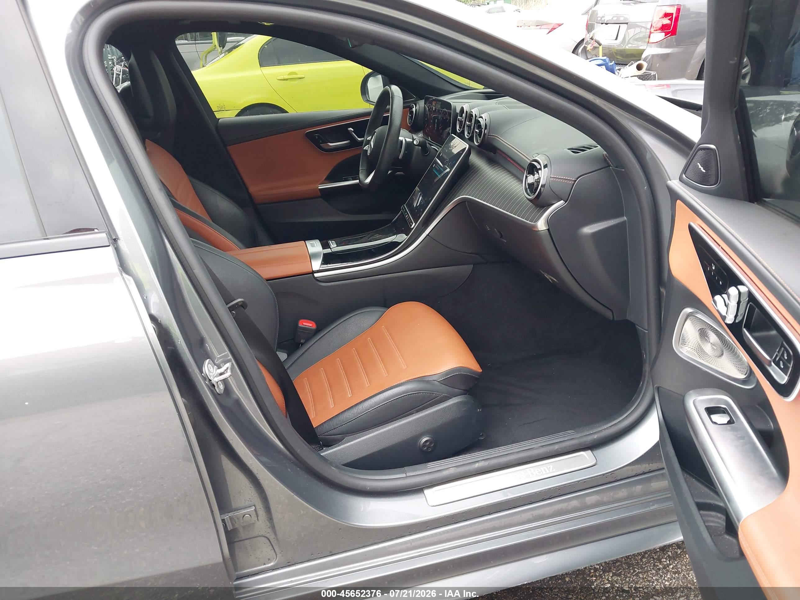 2024 MERCEDES-BENZ C 300