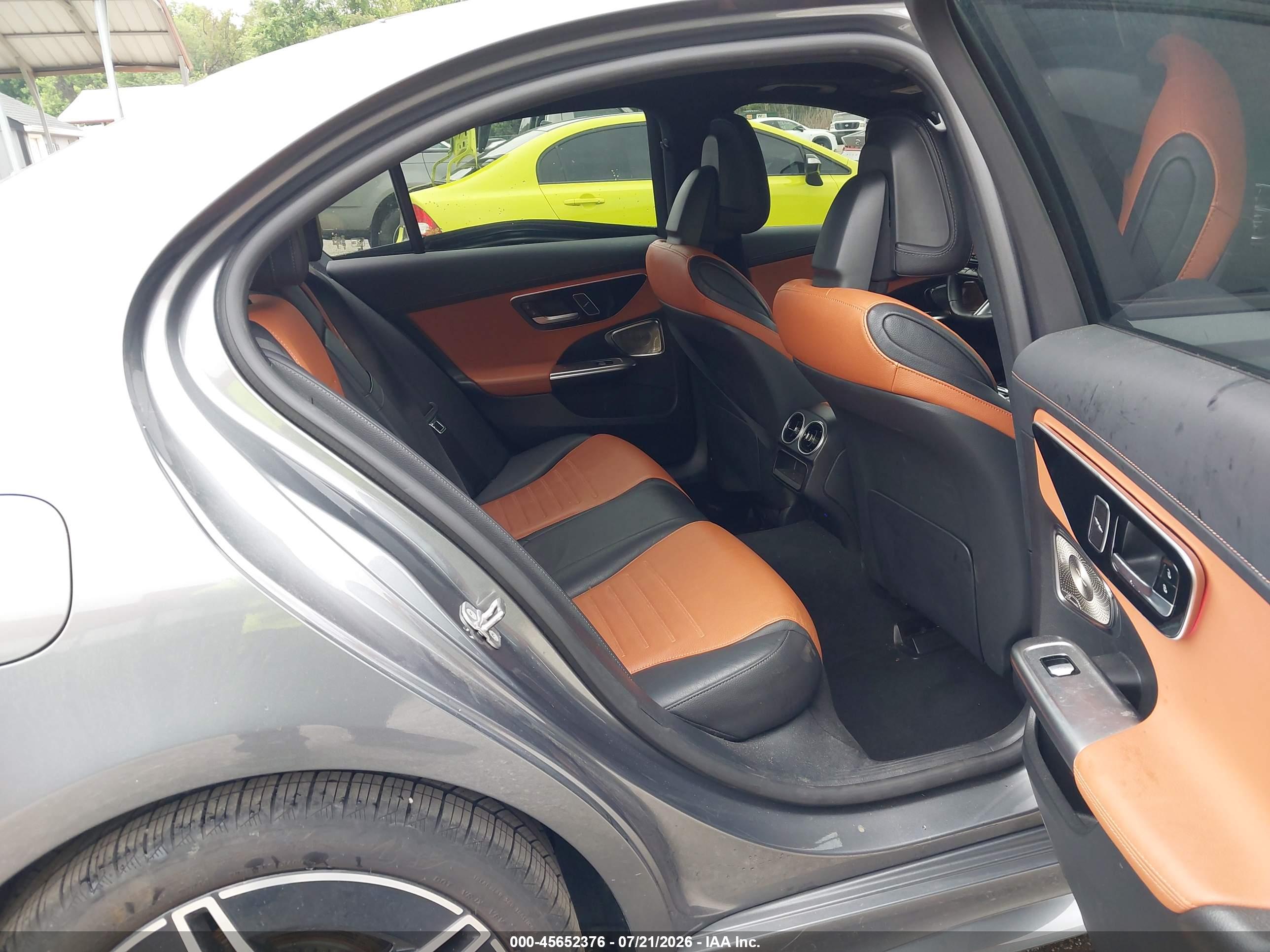 2024 MERCEDES-BENZ C 300