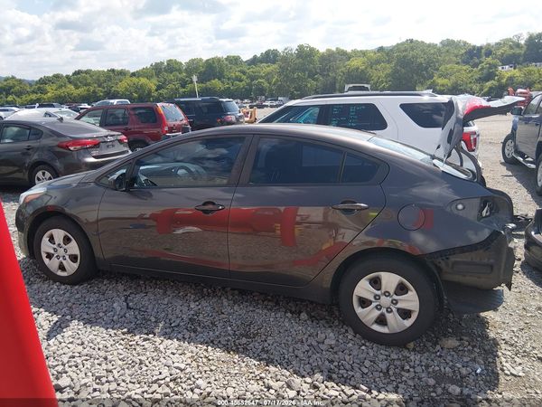 2017 KIA FORTE LX
