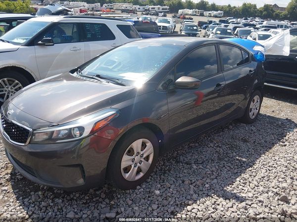 2017 KIA FORTE LX
