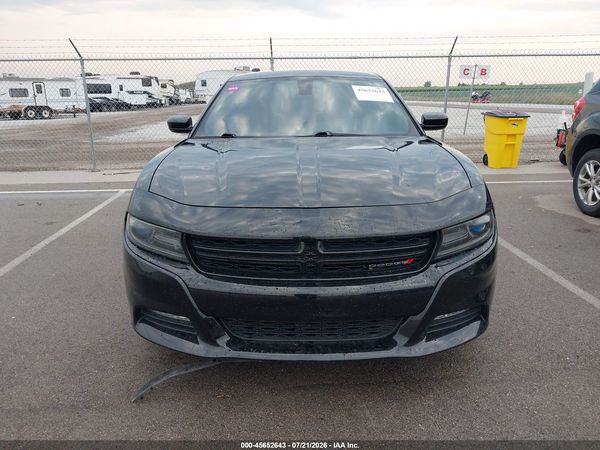 2015 DODGE CHARGER SXT