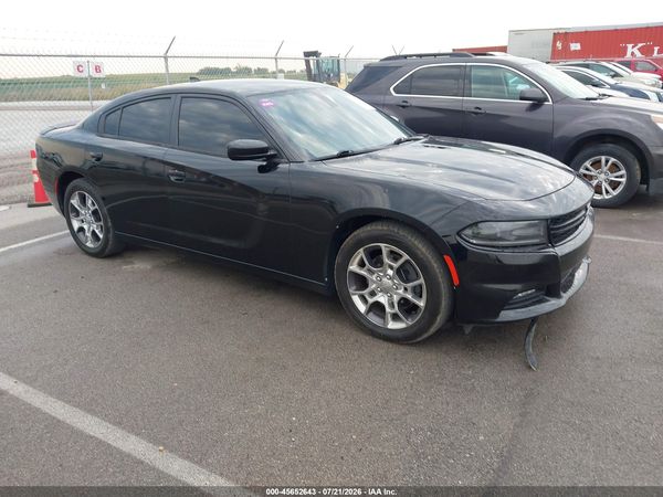 2015 DODGE CHARGER SXT
