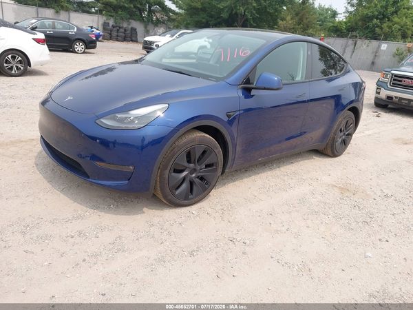 2024 TESLA MODEL Y