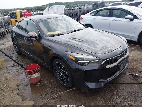 2022 KIA STINGER GT-LINE