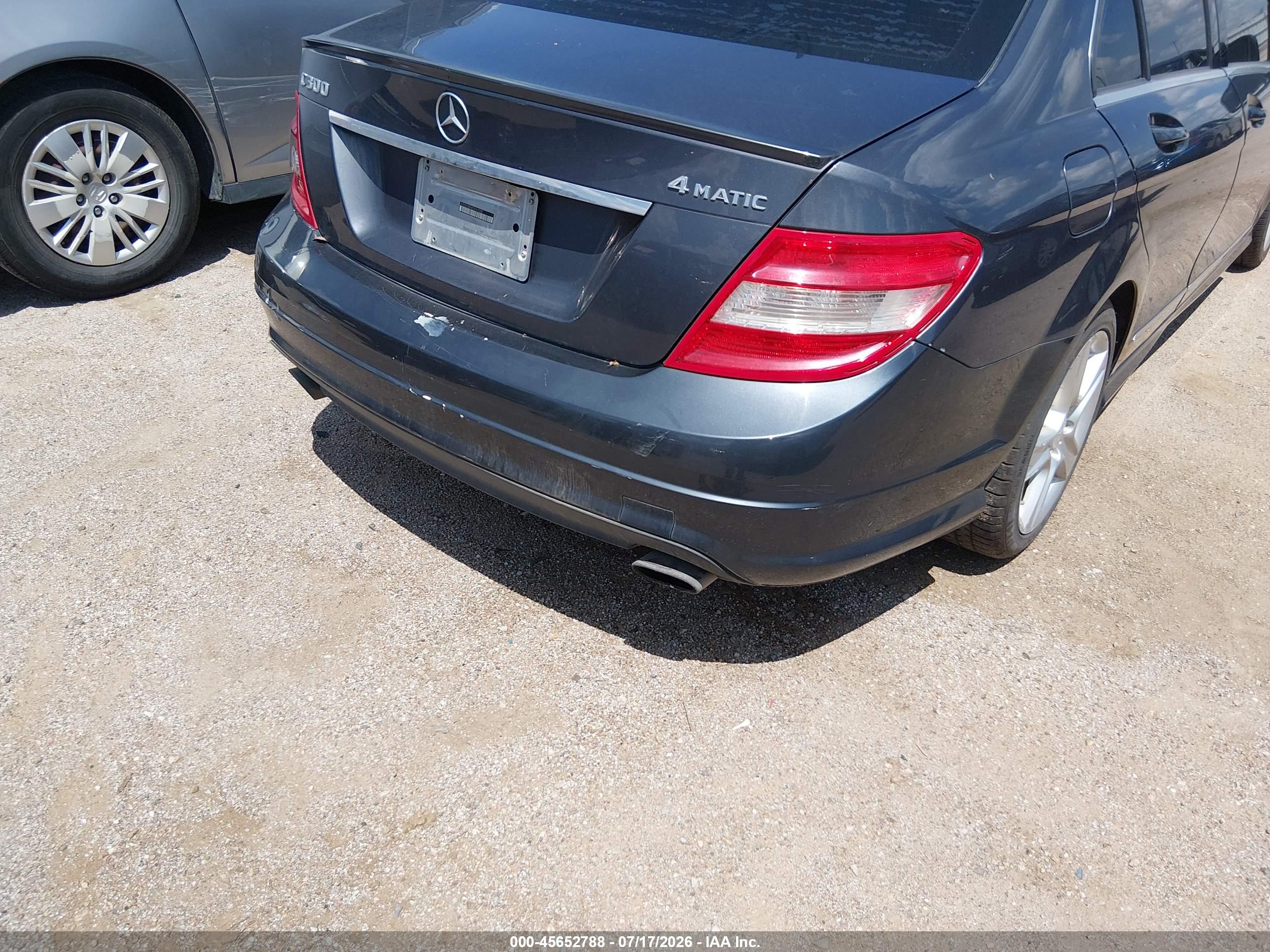 2011 MERCEDES-BENZ C 300 C300 4-MATIC