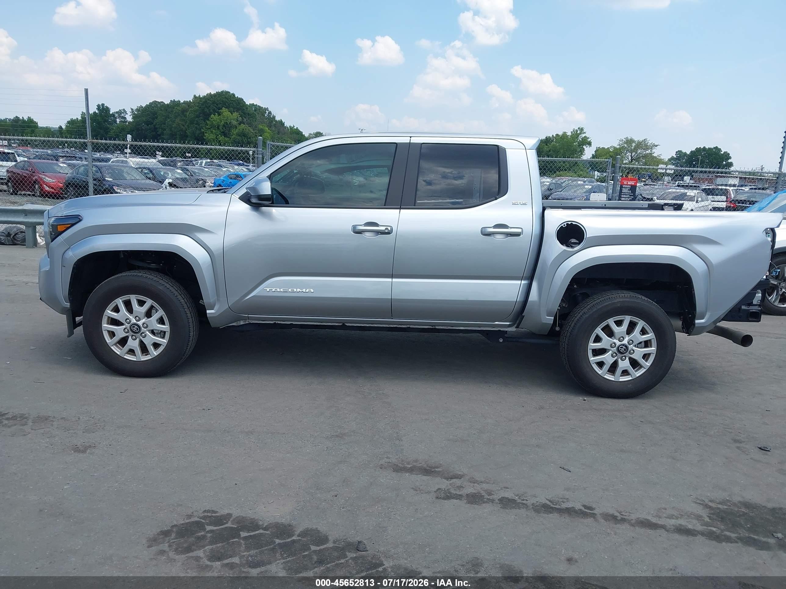 2025 TOYOTA TACOMA SR5