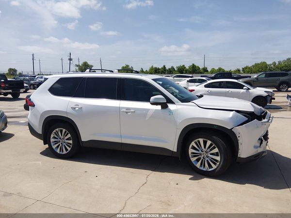 2024 TOYOTA GRAND HIGHLANDER PLATINUM