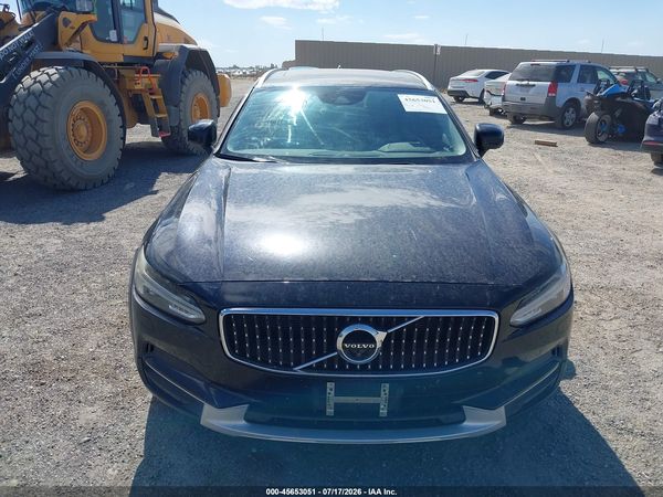 2018 VOLVO V90 CROSS COUNTRY T5