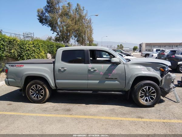 2022 TOYOTA TACOMA TRD SPORT
