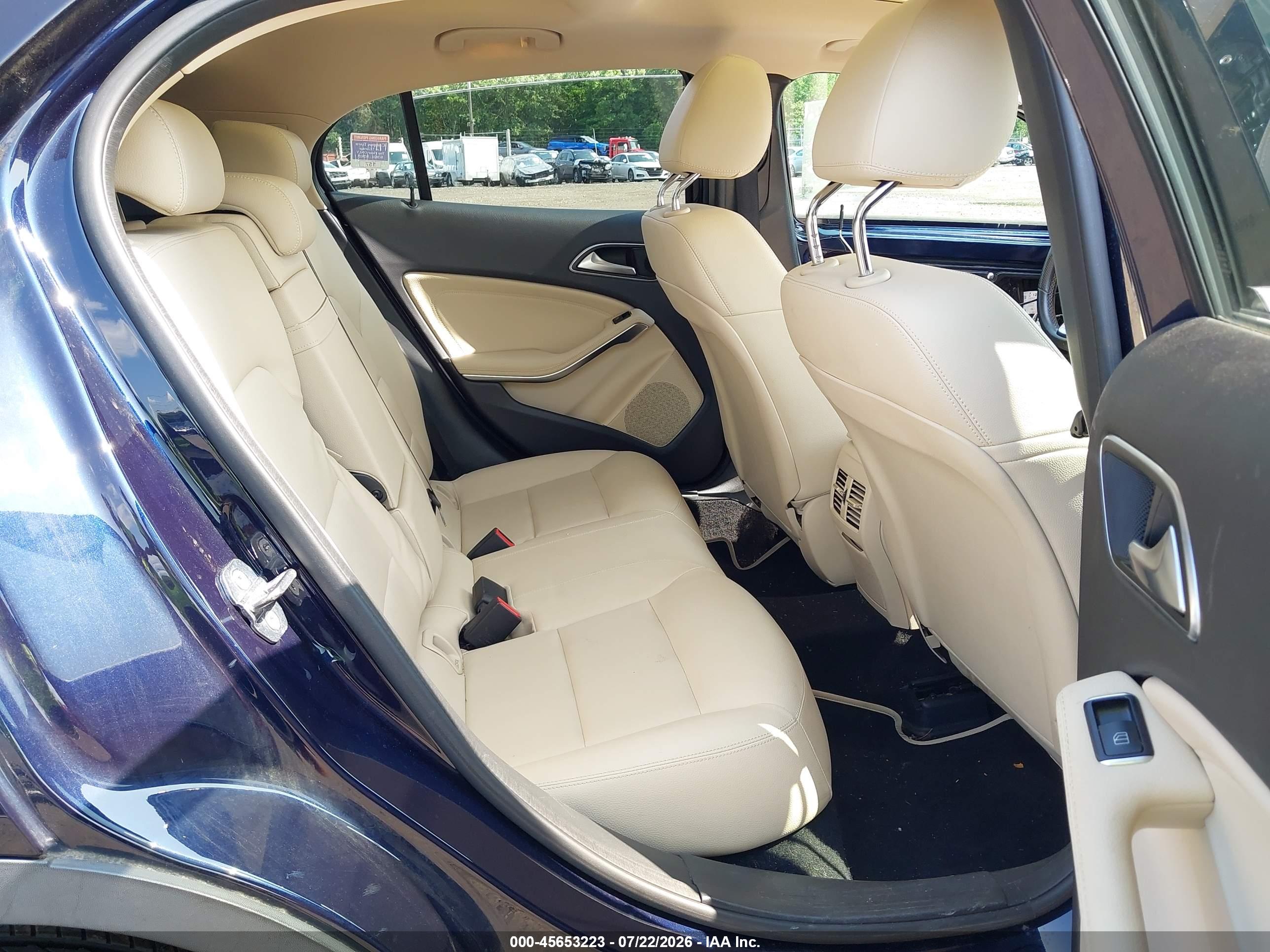 2019 MERCEDES-BENZ GLA 250 4MATIC