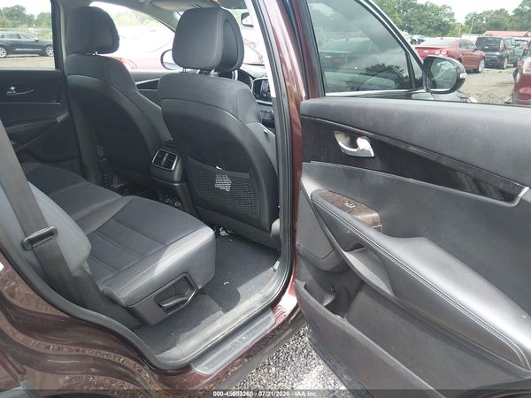 2016 KIA SORENTO 2.4L LX