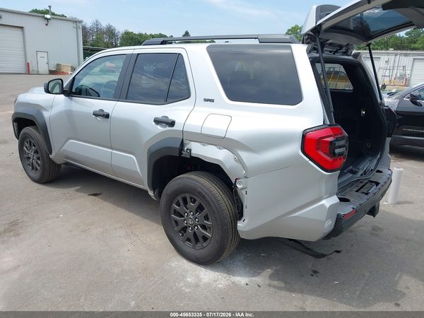 2025 TOYOTA 4RUNNER SR5