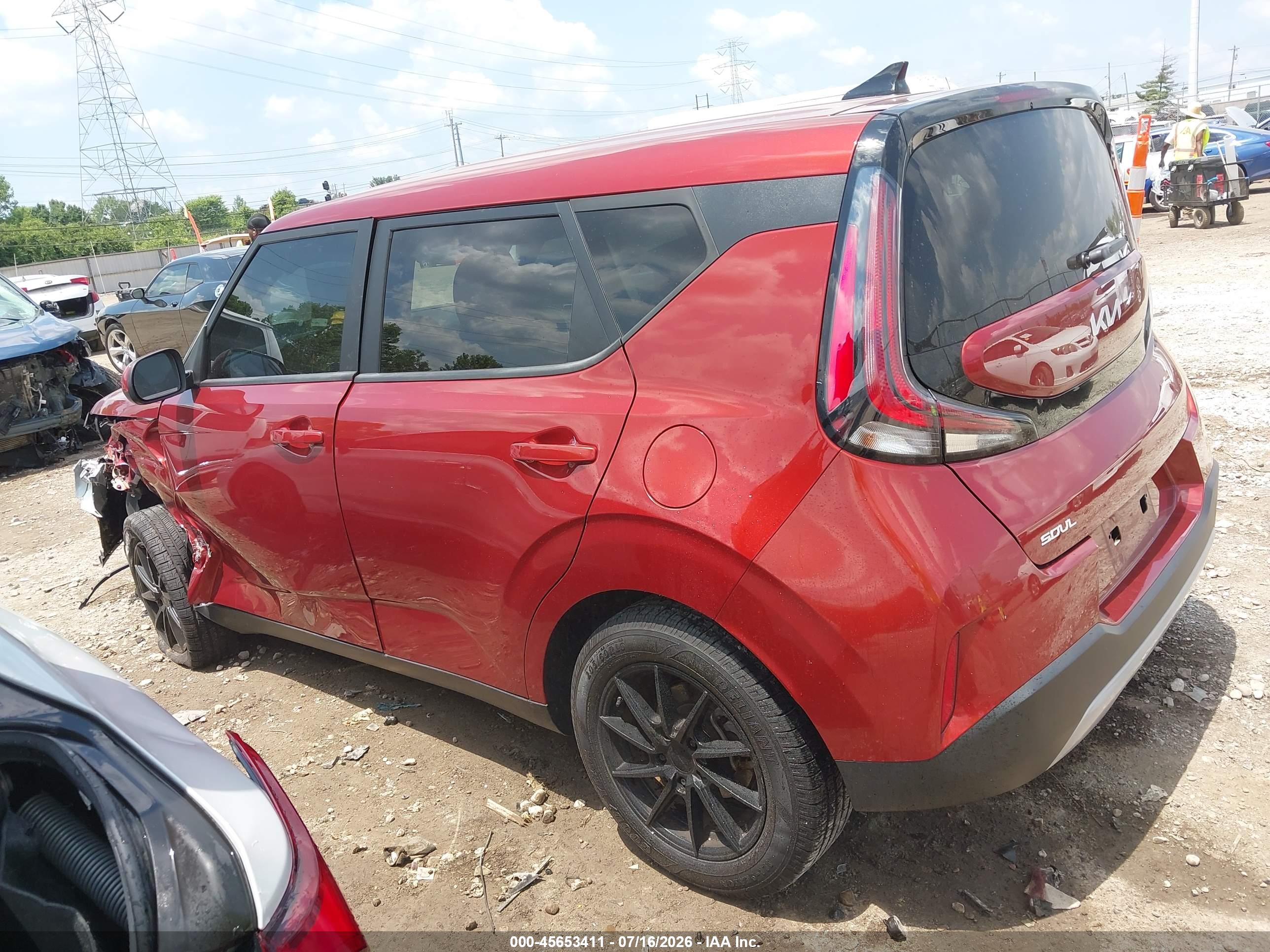 2023 KIA SOUL LX