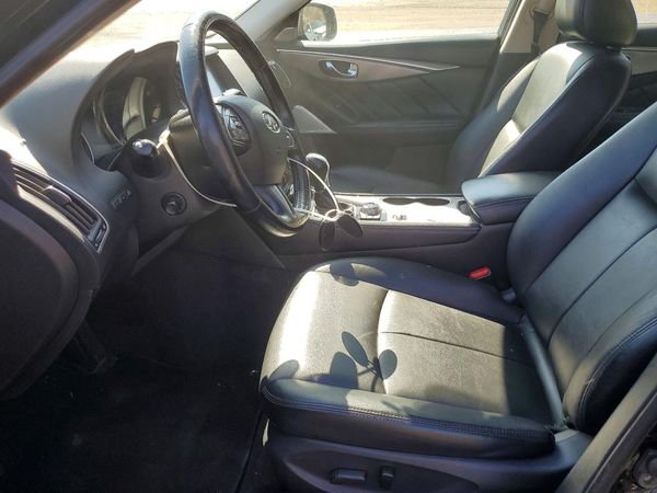 2017 INFINITI Q50