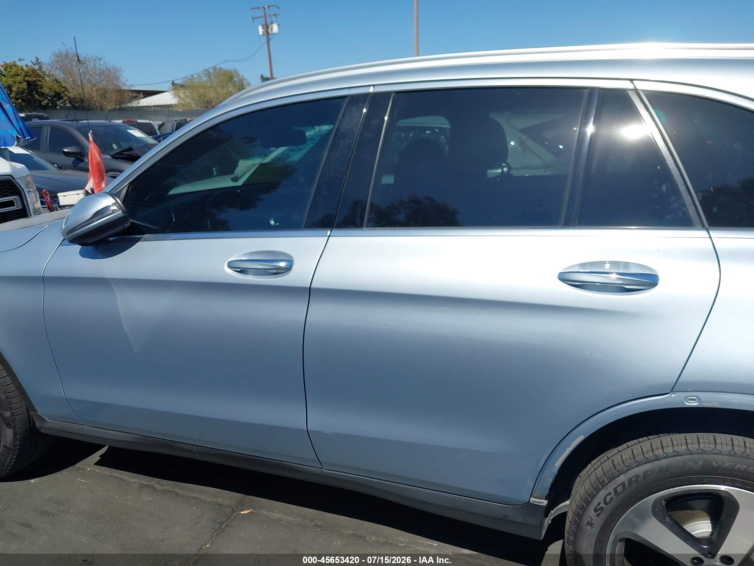 2017 MERCEDES-BENZ GLC 300 GLC300