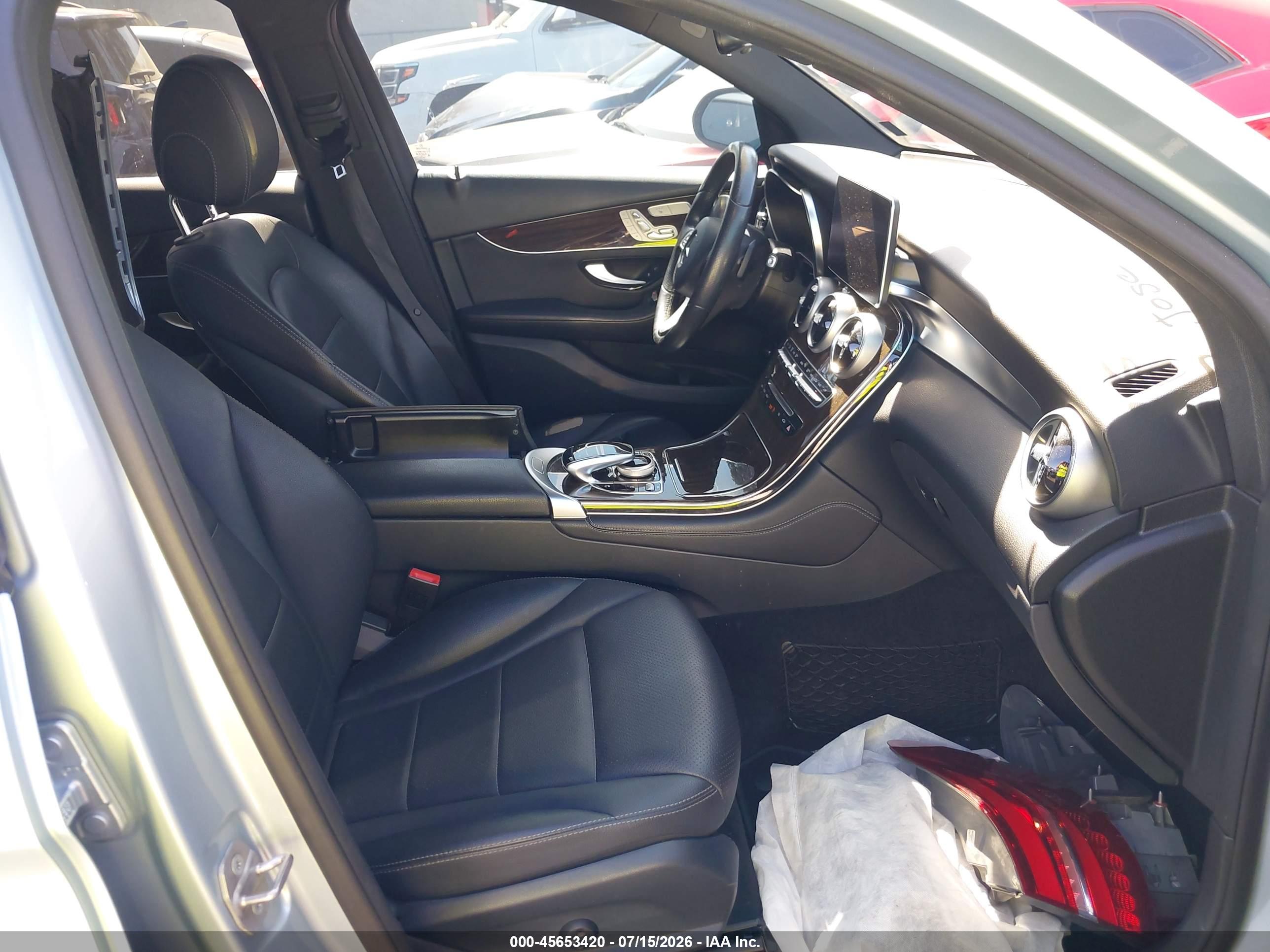 2017 MERCEDES-BENZ GLC 300 GLC300