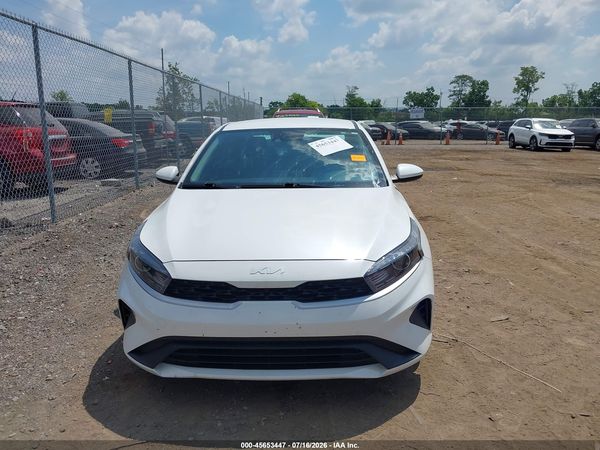 2023 KIA FORTE LXS