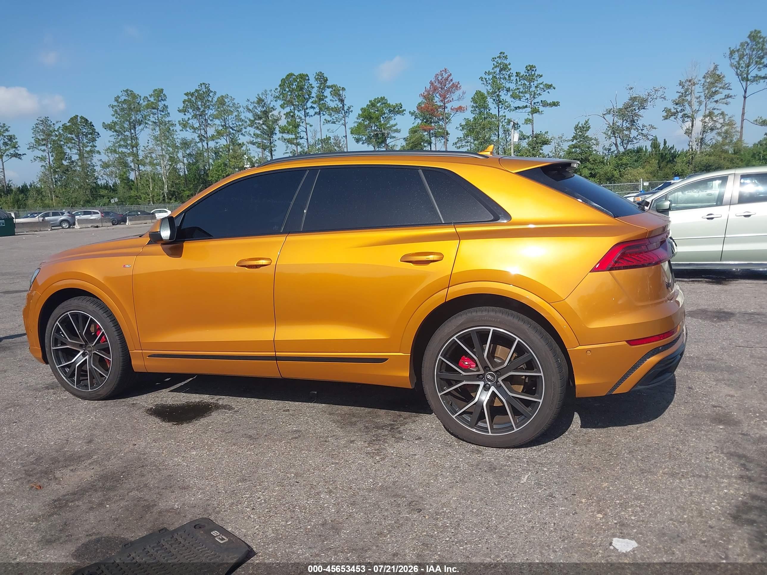2021 AUDI Q8