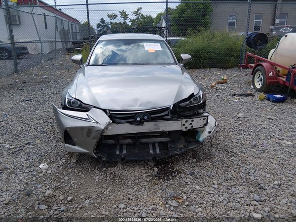 2018 LEXUS IS 300