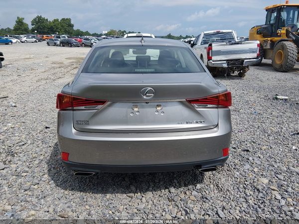 2018 LEXUS IS 300