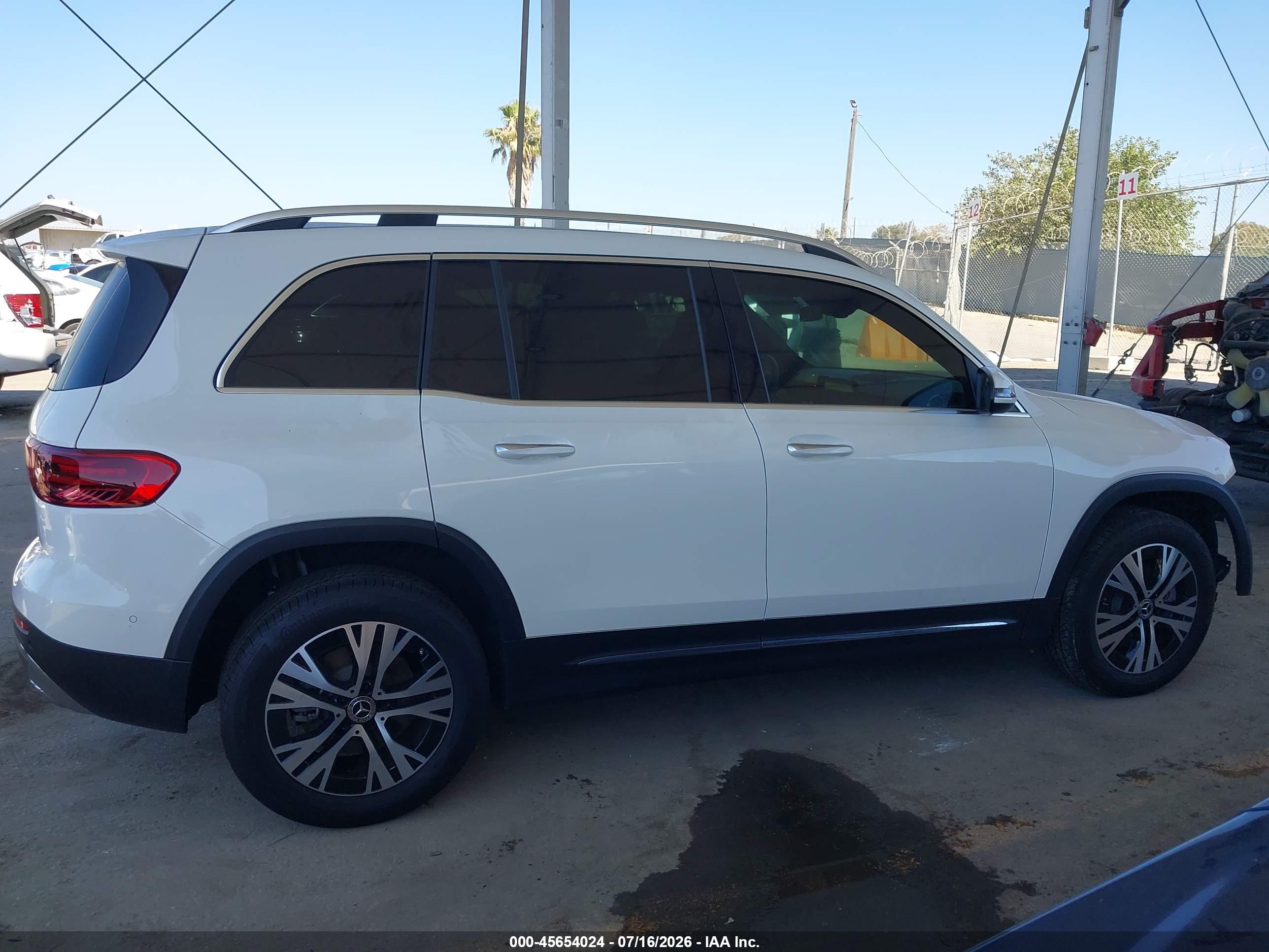 2025 MERCEDES-BENZ GLB 250 GLB250