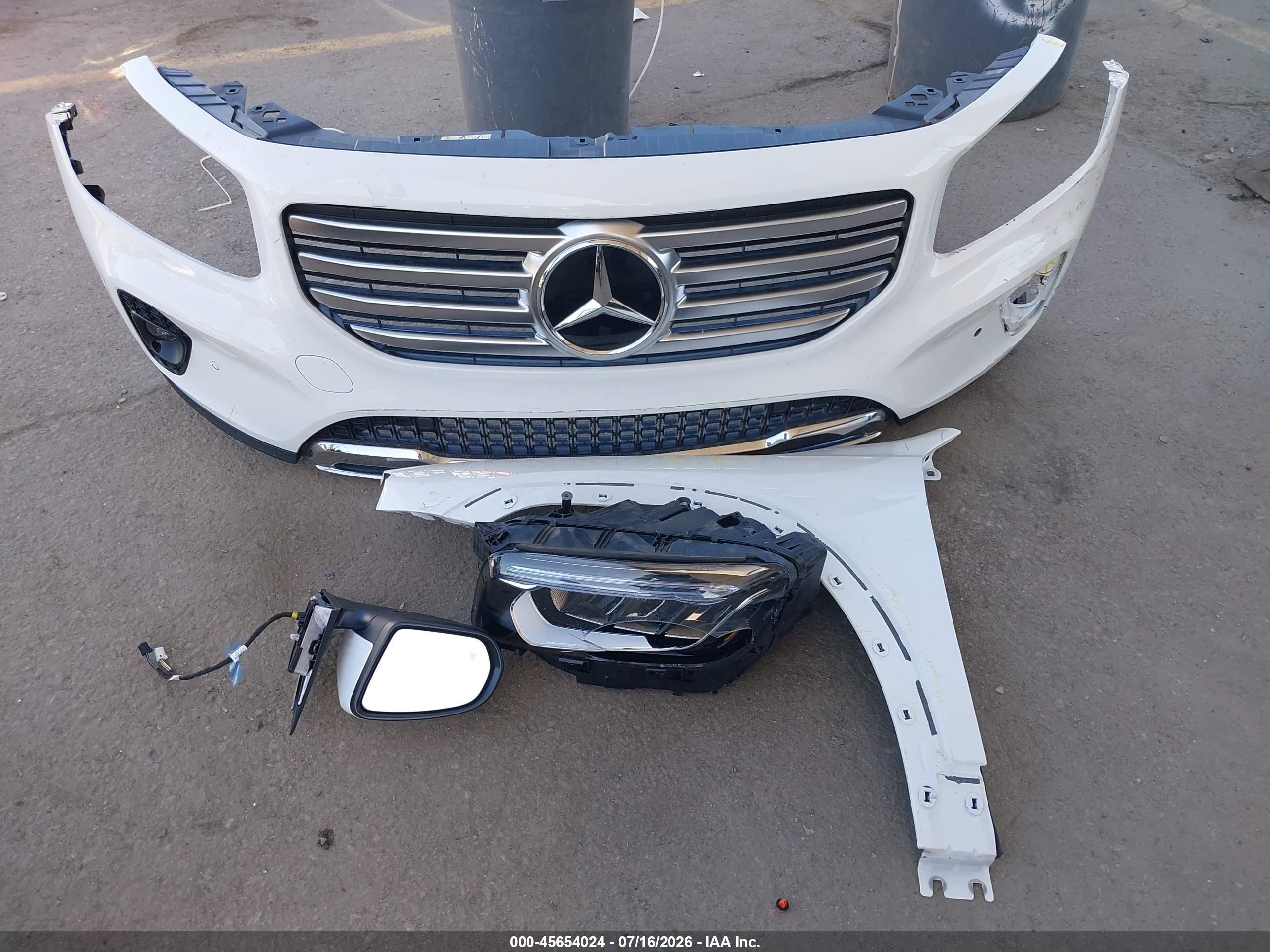 2025 MERCEDES-BENZ GLB 250 GLB250