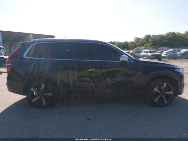 2017 VOLVO XC90 T5 R-DESIGN