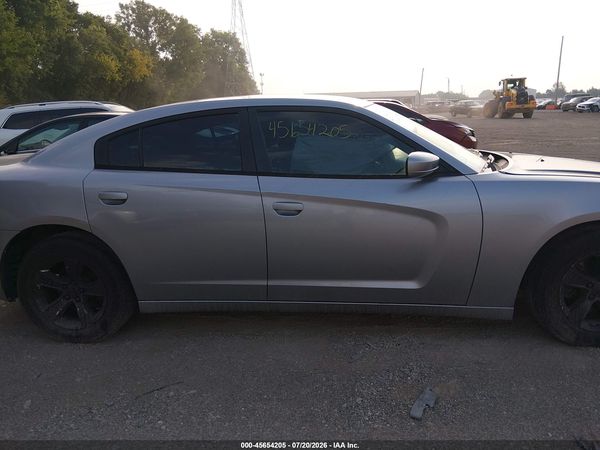 2014 DODGE CHARGER SE