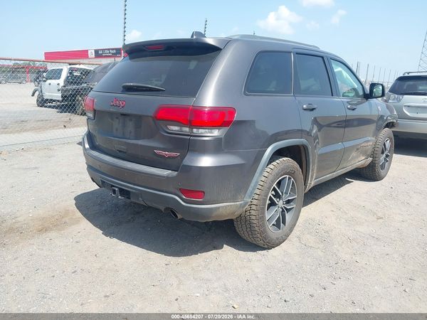 2017 JEEP GRAND CHEROKEE TRAILHAWK