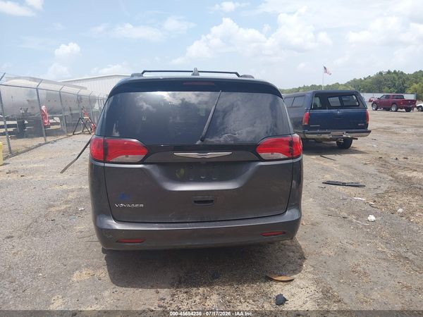 2020 CHRYSLER VOYAGER LXI
