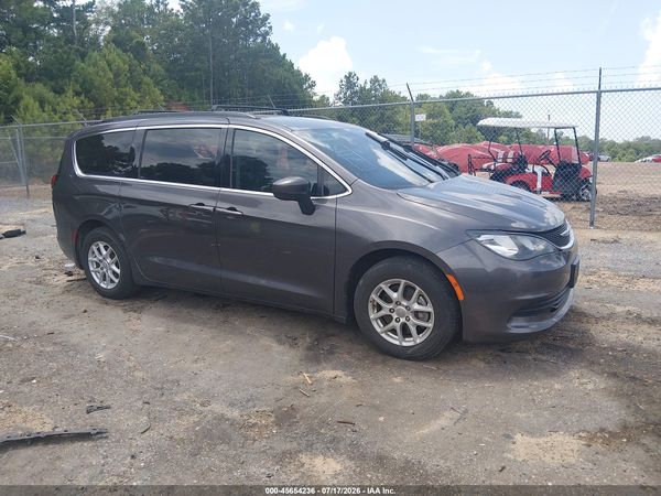 2020 CHRYSLER VOYAGER LXI