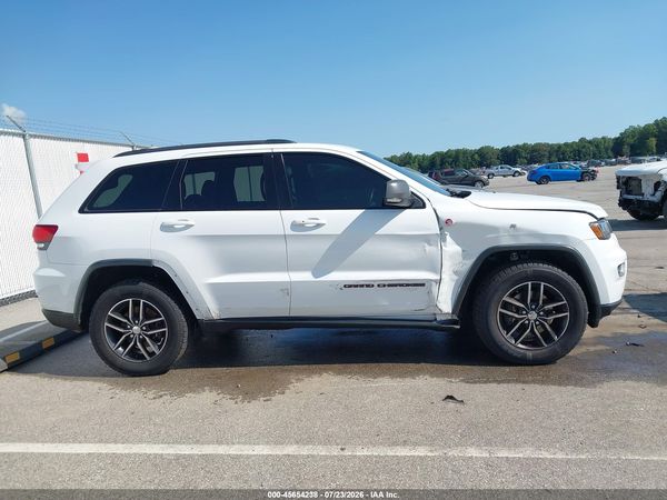 2017 JEEP GRAND CHEROKEE TRAILHAWK