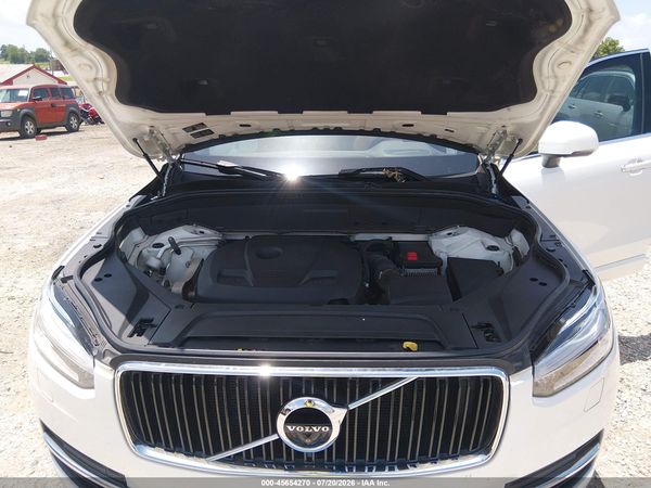 2018 VOLVO XC90 T6 MOMENTUM